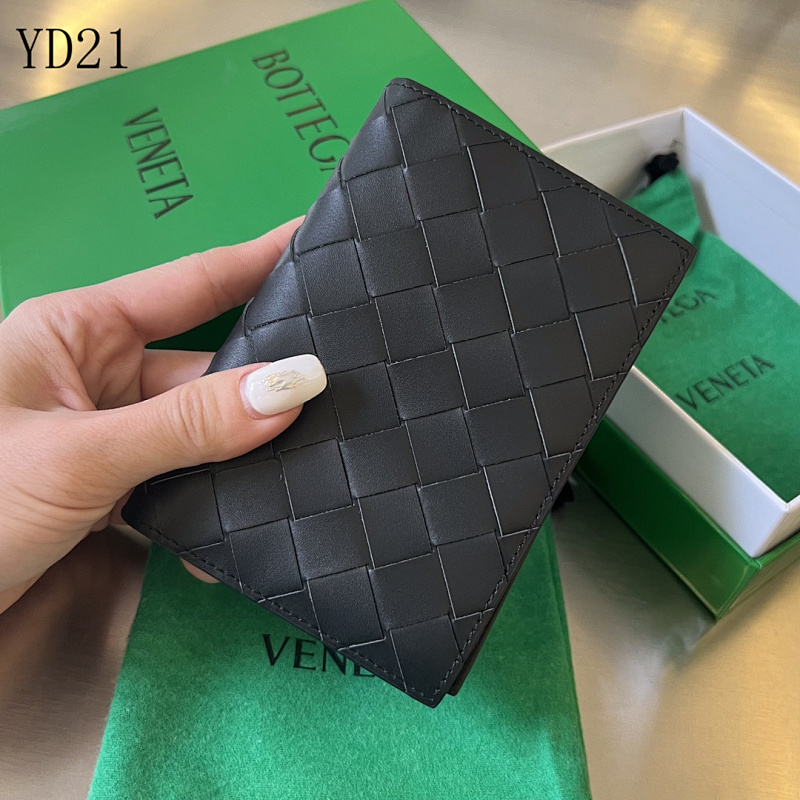 BotegaaVeneta BV Card Holder Wallet 607482
