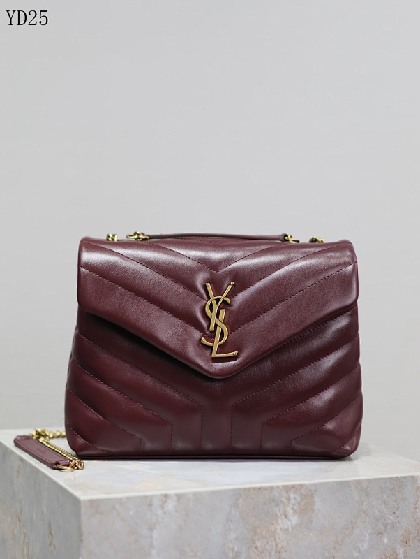 cover-183767978 YSL YD25065 Quilted Leather Wallet on Chain
