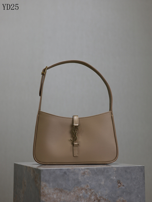 YSL YD25 Medium Leather Shoulder Bag