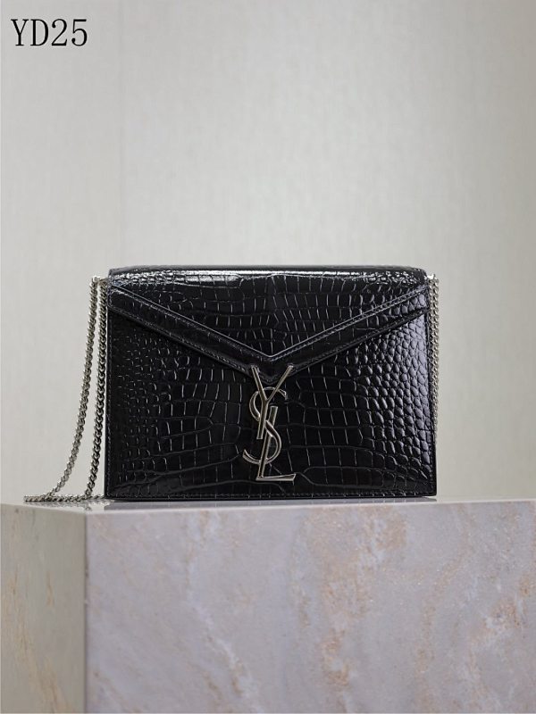 YSL YD25 Crocodile-Embossed Chain Shoulder Bag