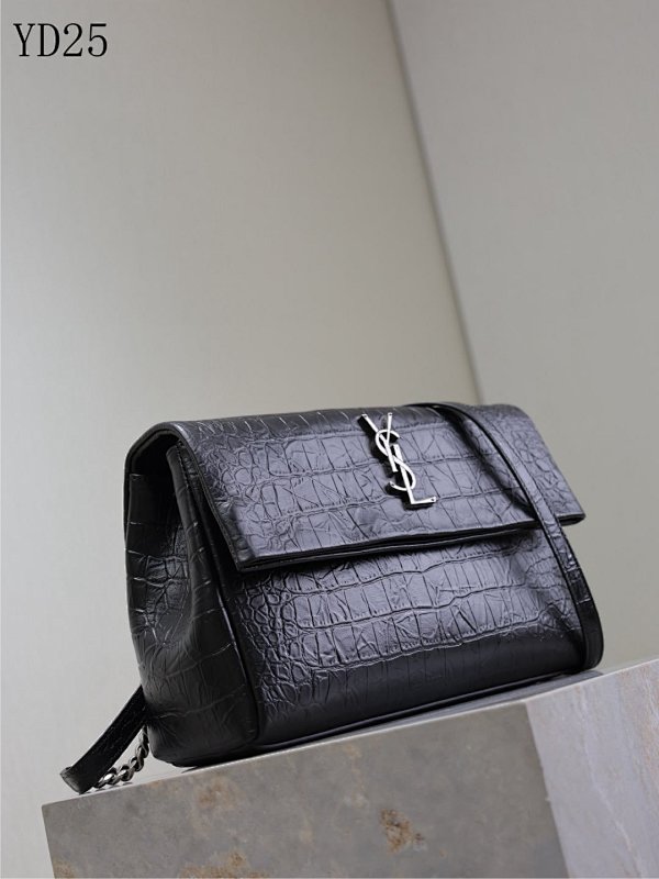 YSL YD25072 Crocodile-Embossed Clutch Bag