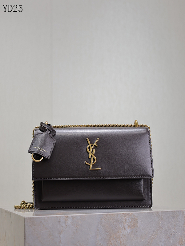 SntLaurent YD25068 Medium Monogramme Chain Bag