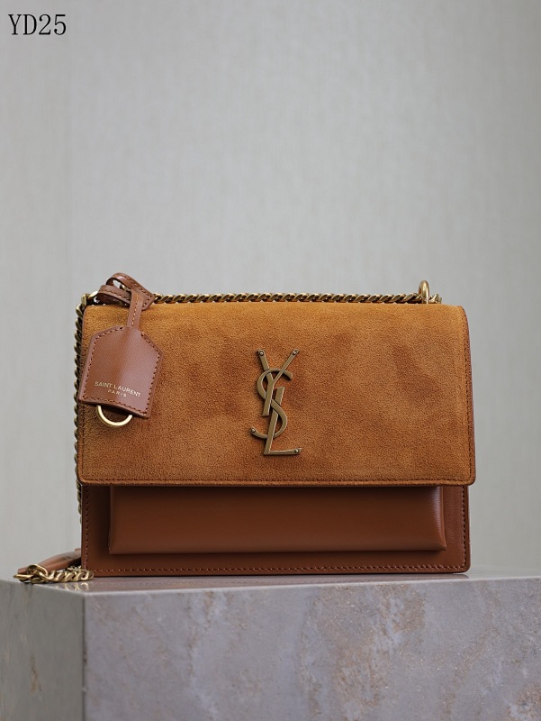 cover-183834534 YSL YD25068 Monogram Clutch Bag