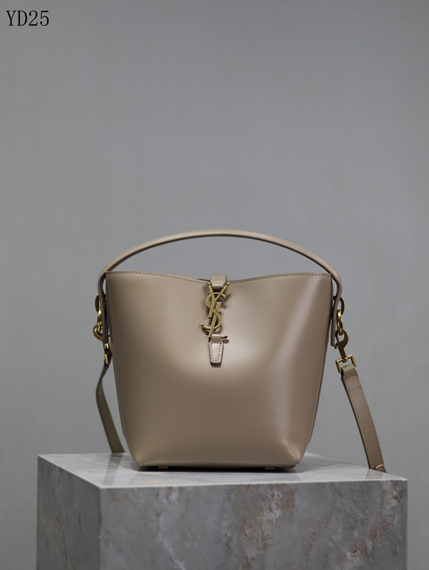 YSL YD25075 Medium Leather Shoulder Bag