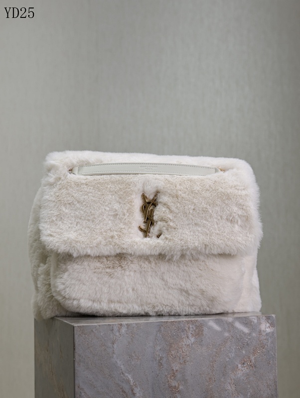 SntLaurent YD25080 Faux Fur Shoulder Bag