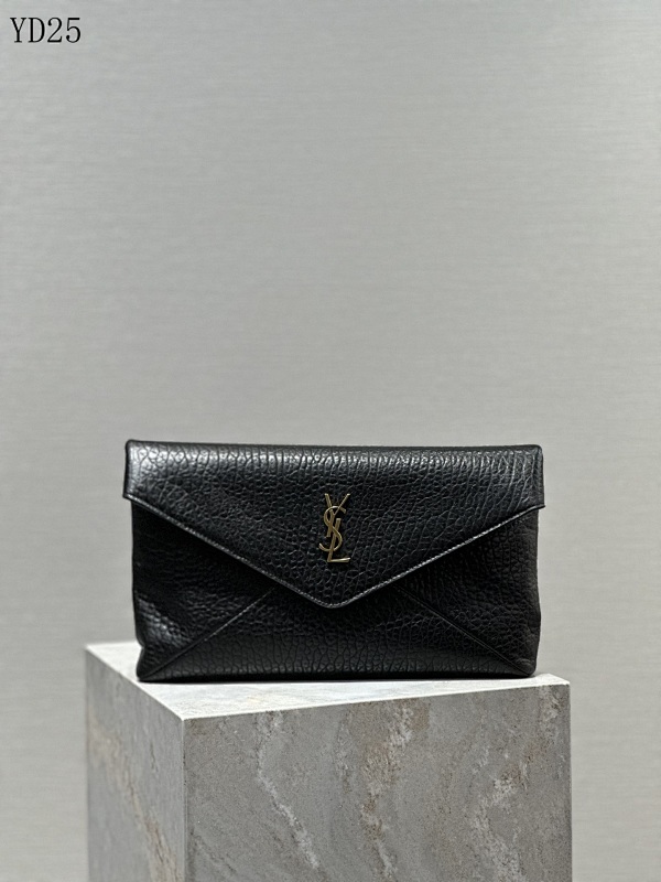 YSL YD25052 Envelope Clutch Bag