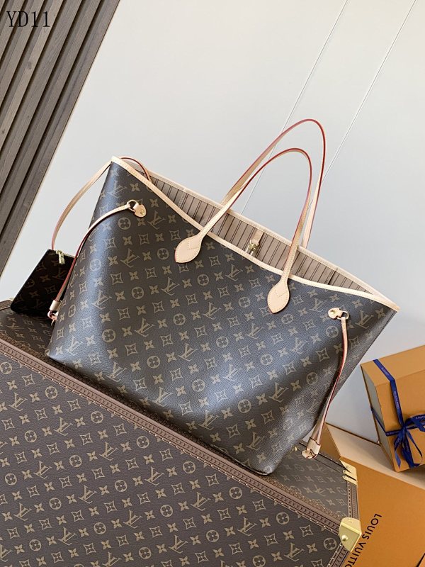 LVutton YD11048 Monogram Canvas Duffle Bag