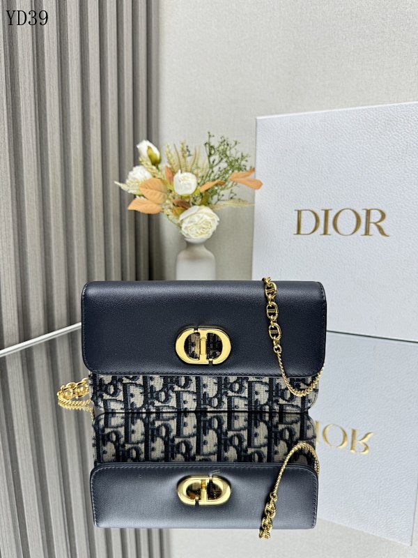cover-185038240 Diiior Miss Caro Chain Bag 5225 Blue Oblique Print