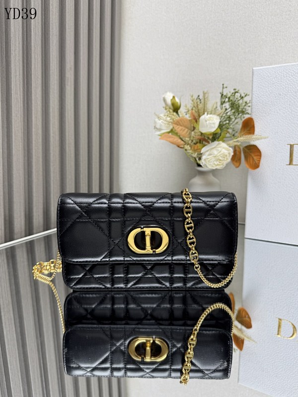 Diiior YD39055 Quilted Leather Shoulder Bag