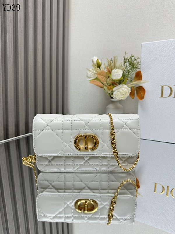 Diiior YD39055 Quilted White Leather Crossbody Bag