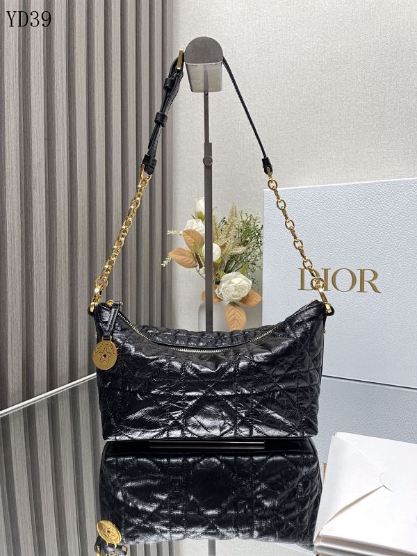 Diiior YD39060 Quilted Black Leather Shoulder Bag