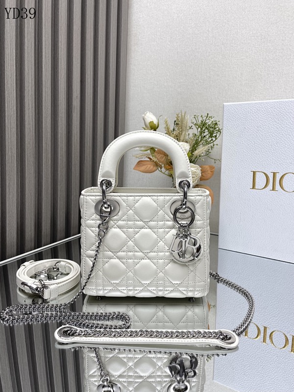 Diiior YD39053 Lady Diiior Mini Quilted White Leather Bag