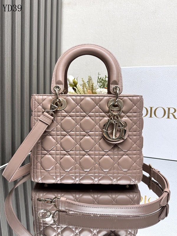 Diiior YD39068 Lady Diiior Quilted Shoulder Bag