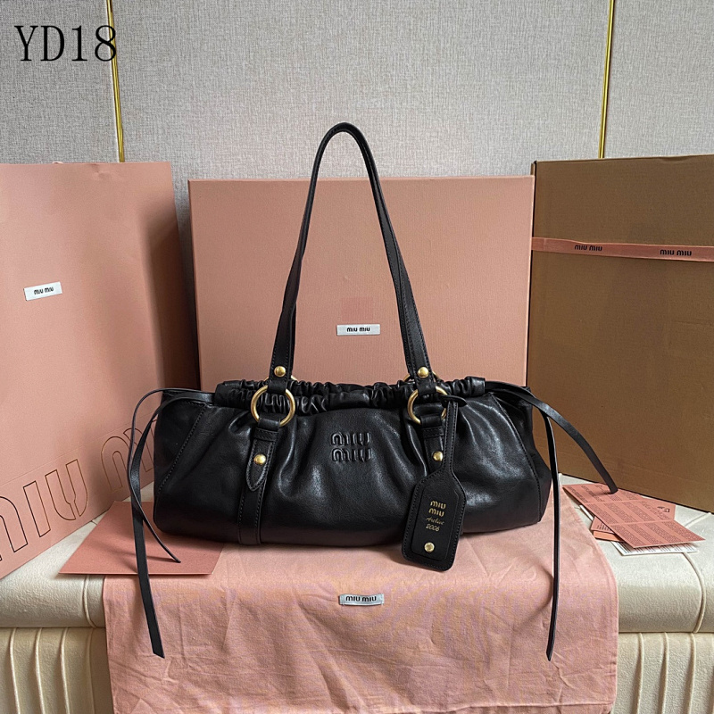 MiuuMiuu 5BG289 Vintage Leather Shoulder Bag