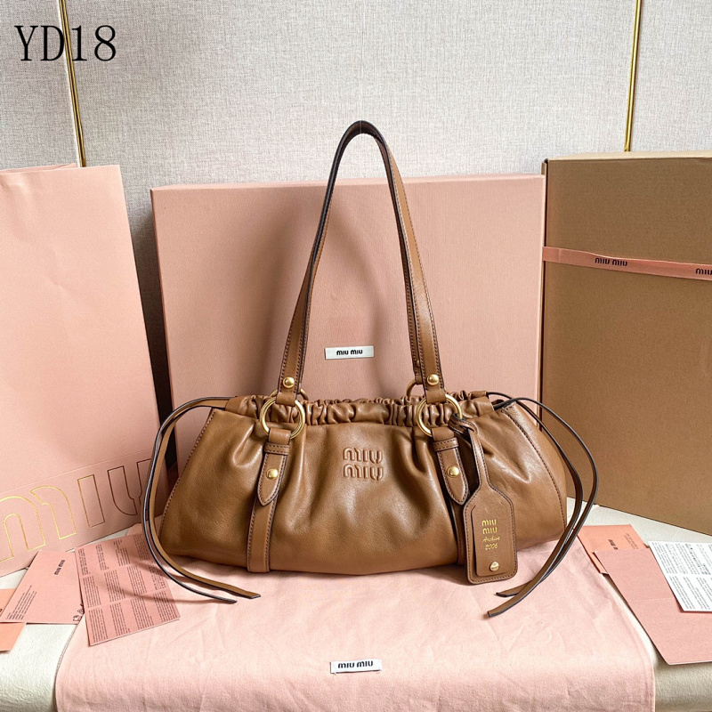 MiuuMiuu YD18 Ruched Leather Tote Bag
