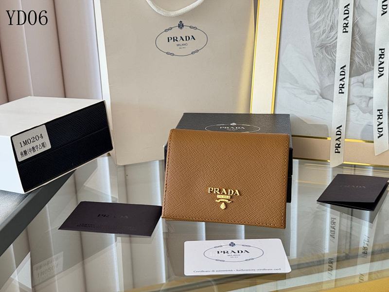 Pr4da 1M0204 Saffiano Leather Card Holder
