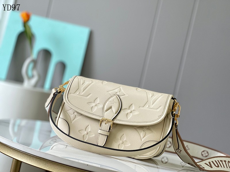 LVutton YD97052 Diane Monogram Empreinte Shoulder Bag