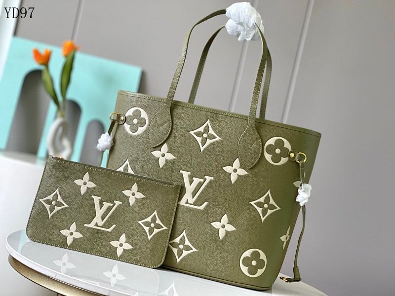 LVutton YD97060 21579,45685 Tote Bag