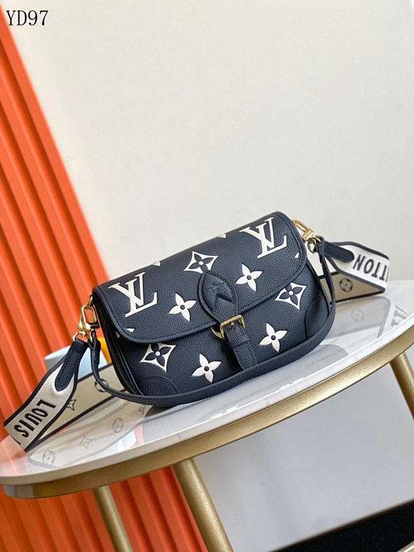 cover-191366743 LVutton M46388 Diane Monogram Empreinte Crossbody Bag