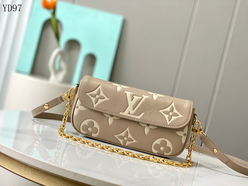 LVutton YD97 Wallet On Chain Ivy