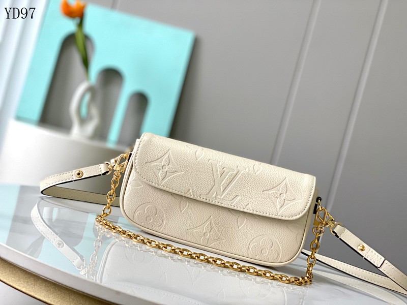 LVutton YD97040 Monogram Empreinte Wallet on Chain