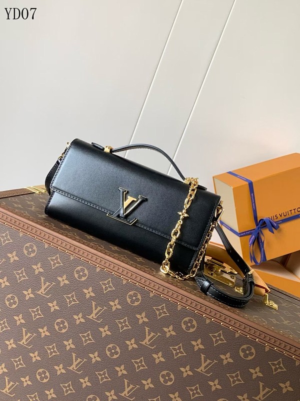 LVutton YD07 M12405 Wallet on Chain