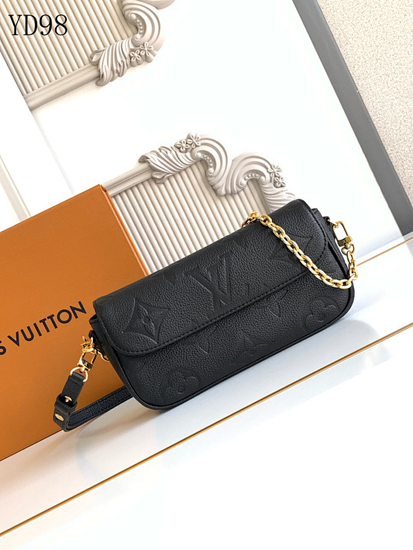 LVutton M82154 Wallet on Chain Ivy Monogram Empreinte
