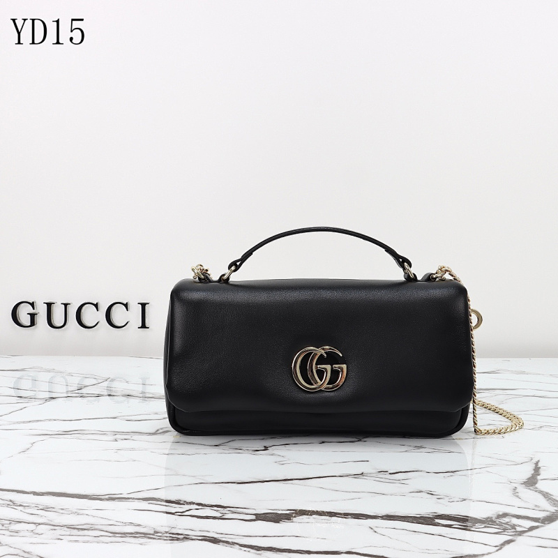 Gucc1 YD15067 Interlocking G Clutch