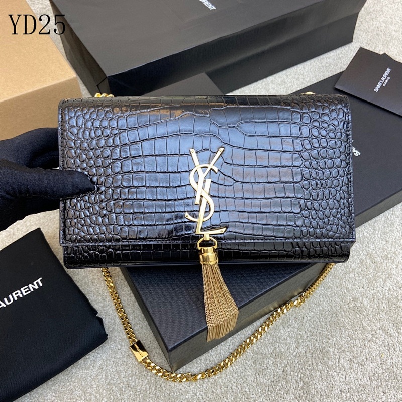 SntLaurent YD25 Crocodile-Embossed Chain Bag