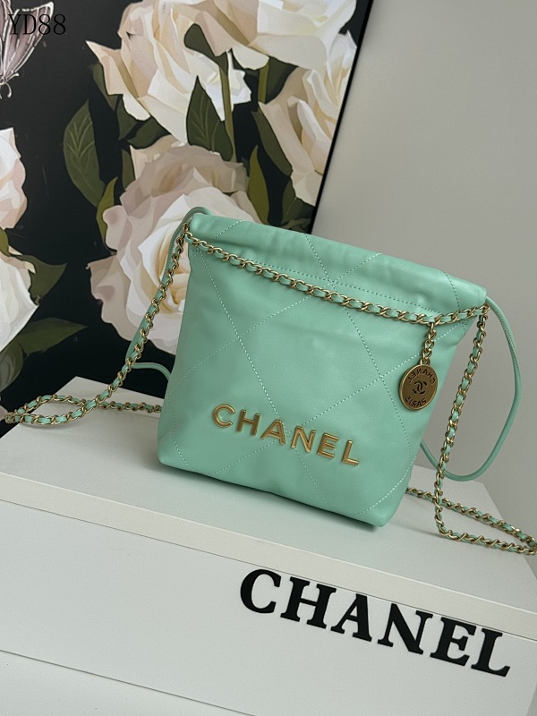 CHANELL YD88066 Quilted Leather Shoulder Bag