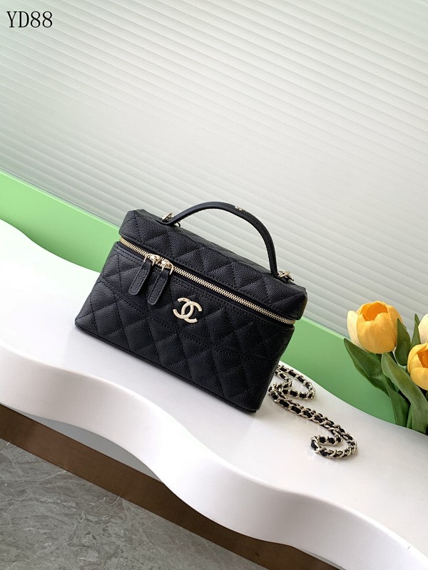 CHANELL AP4507 Mini Quilted Chain Handbag