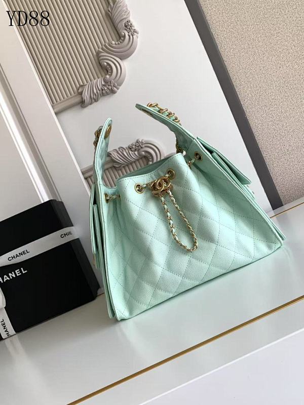 CHANELL YD88078 Quilted Caviar Leather Shoulder Bag