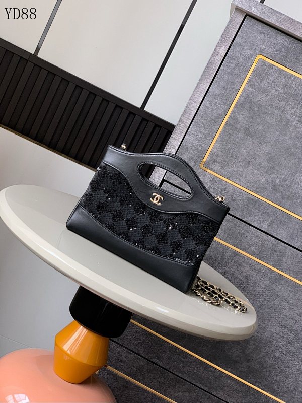 cover-201052207 CHANELL YD880105 Mini 25P Sequin Crossbody Bag