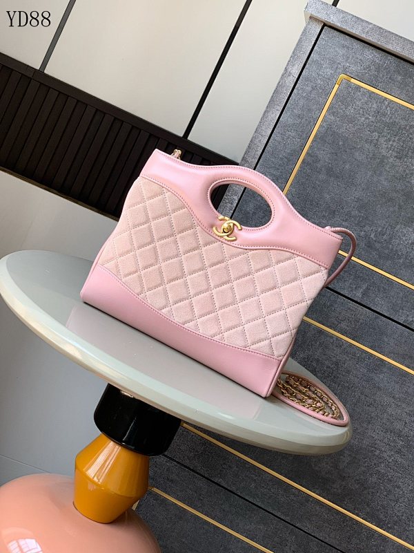 CHANELL YD88092 1940 Classic Flap Bag