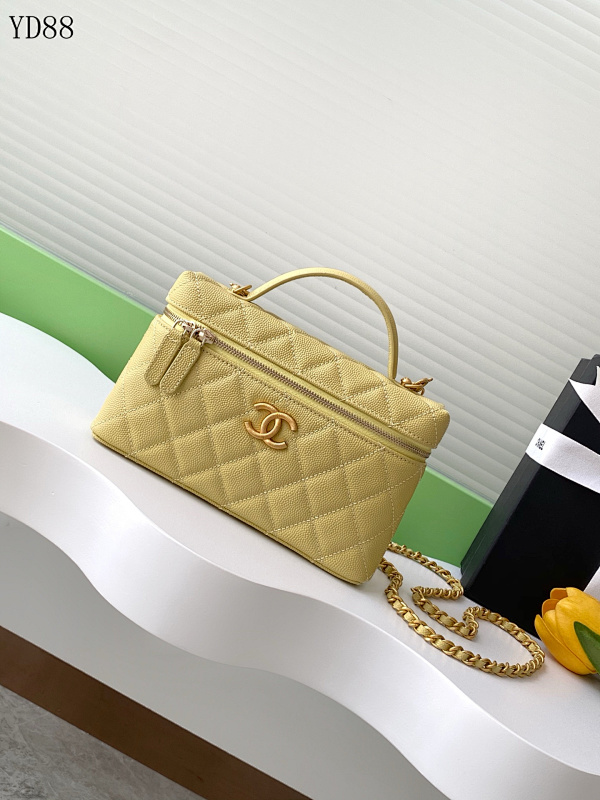 CHANELL YD88071 Classic Flap Bag with Gold Hardware