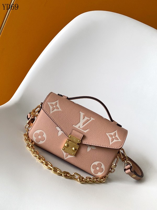 LVutton M12735 Pochette Métis East West Pink Monogram Empreinte