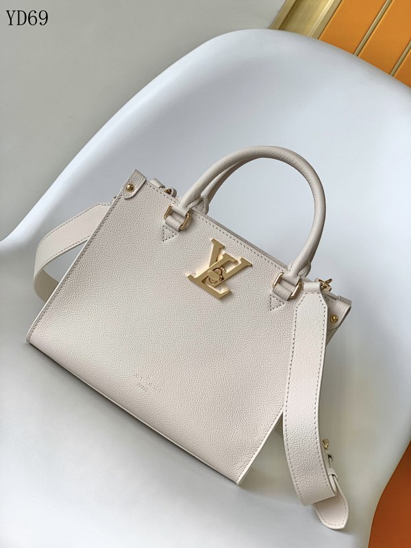 cover-203213721 LVutton YD69 Lock & Go Tote Bag in White