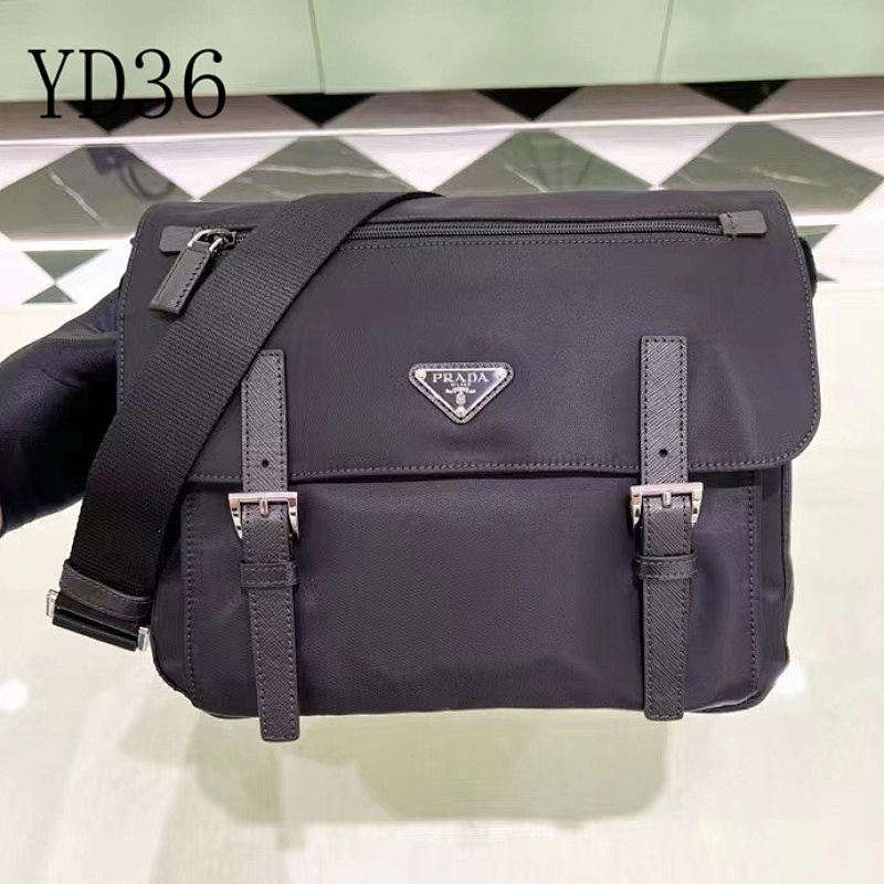 cover-203487544 Pr4da YD36 Messenger Bag