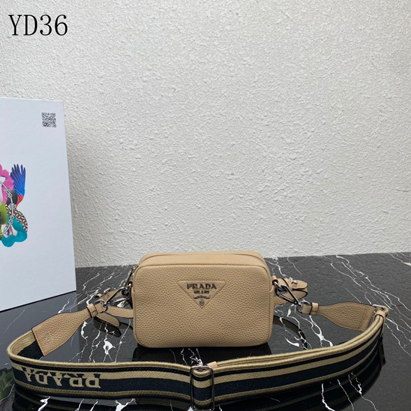 cover-203489181 Pr4da YD36068 Triangular Logo Leather Shoulder Bag