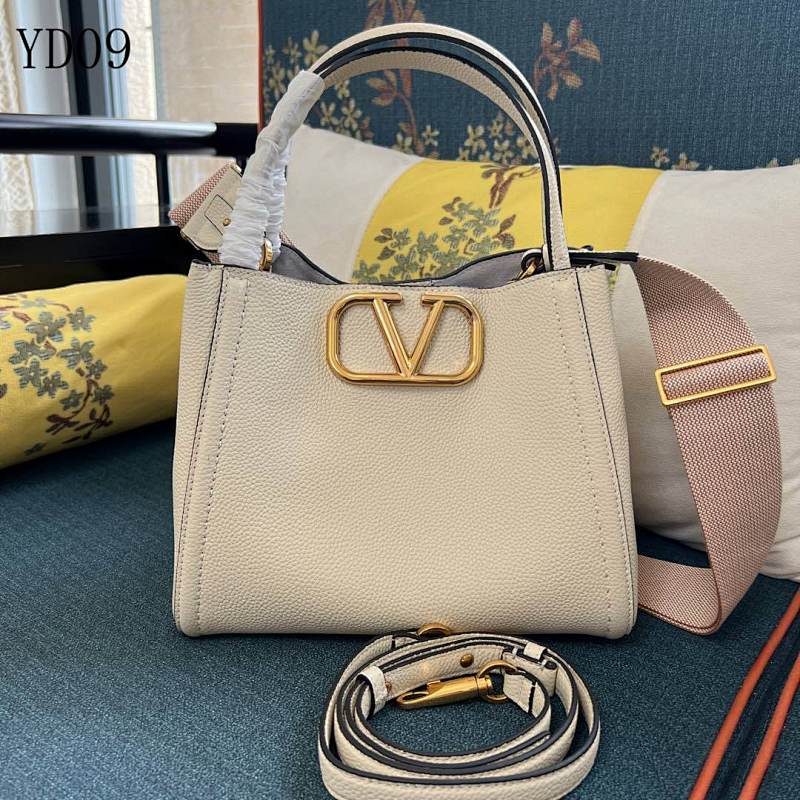 Valentiino YD09078 Medium Tote Bag