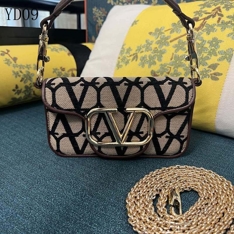 Valentiino YD09070 Mini Rockstud Clutch Bag