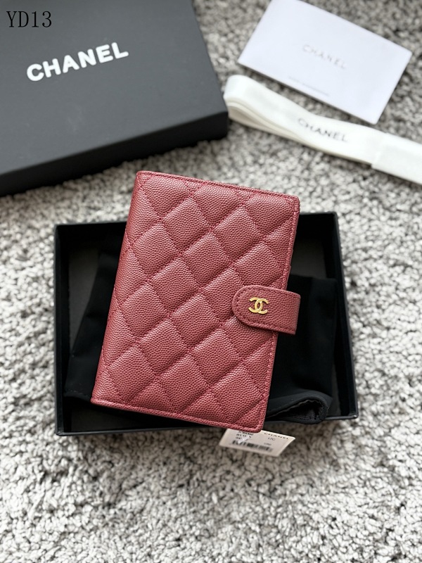 Chan3l YD13026 Quilted Caviar Wallet