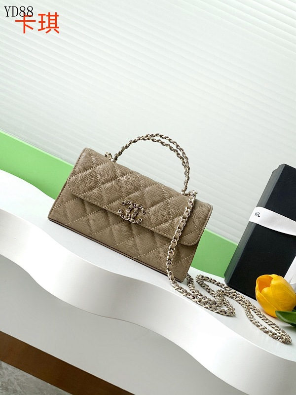CHANELL YD88075 Quilted Caviar Leather Flap Bag