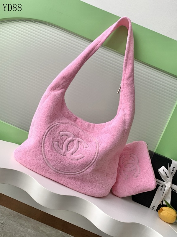 CHANELL A7566 Coco Beach Tote Bag with Removable Pouch