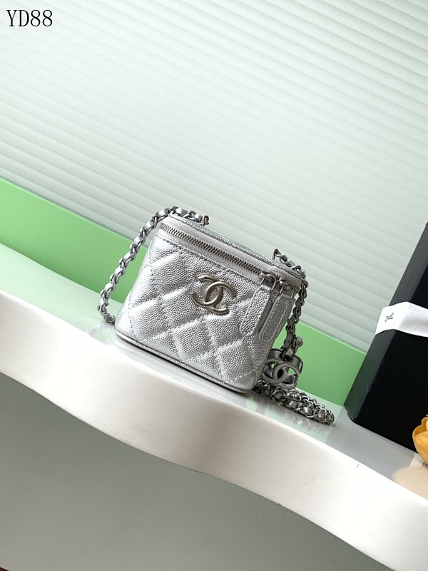 CHANELL YD88075 Silver Caviar Leather Flap Bag