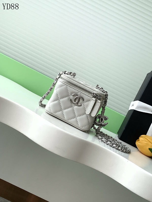 CHANELL YD88075 Quilted Mini Bag with Chain Strap