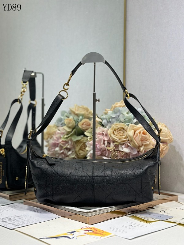 Christian Diiior YD89082 Lady Diiior Quilted Leather Shoulder Bag