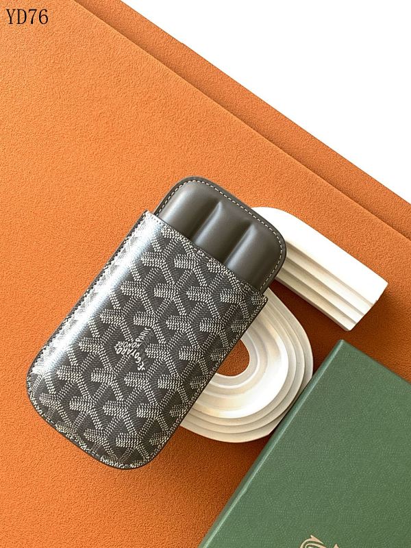 Goyarrd YD76053 Monogram Leather Pouch
