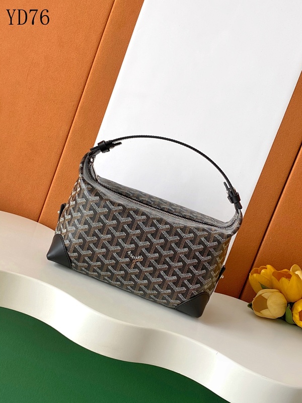 cover-209826987 Goyarrd YD76 Monogram Canvas Shoulder Bag