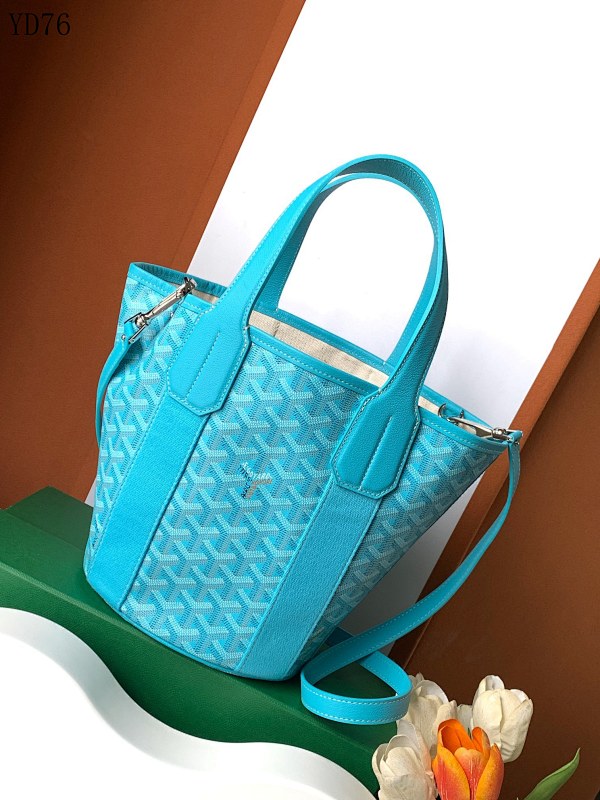 Goyarrd YD76078 Chevron Print Tote Bag